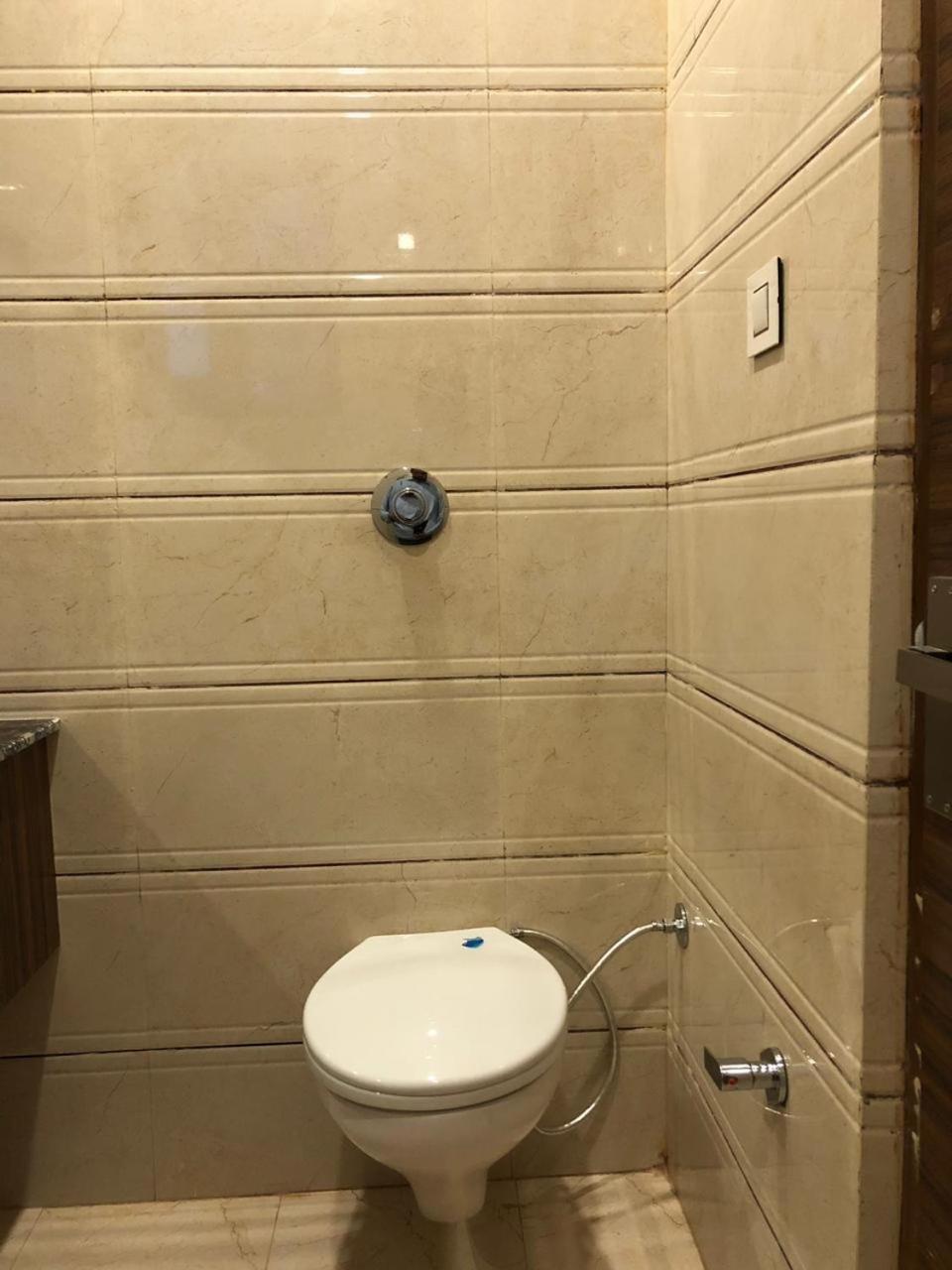 Hotel D S Inn Amritsar Zewnętrze zdjęcie