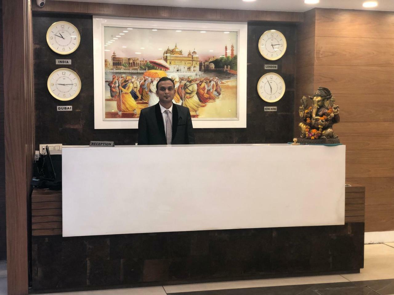 Hotel D S Inn Amritsar Zewnętrze zdjęcie