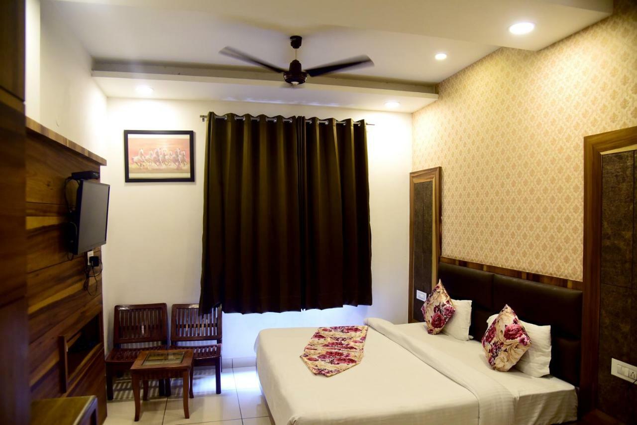 Hotel D S Inn Amritsar Zewnętrze zdjęcie